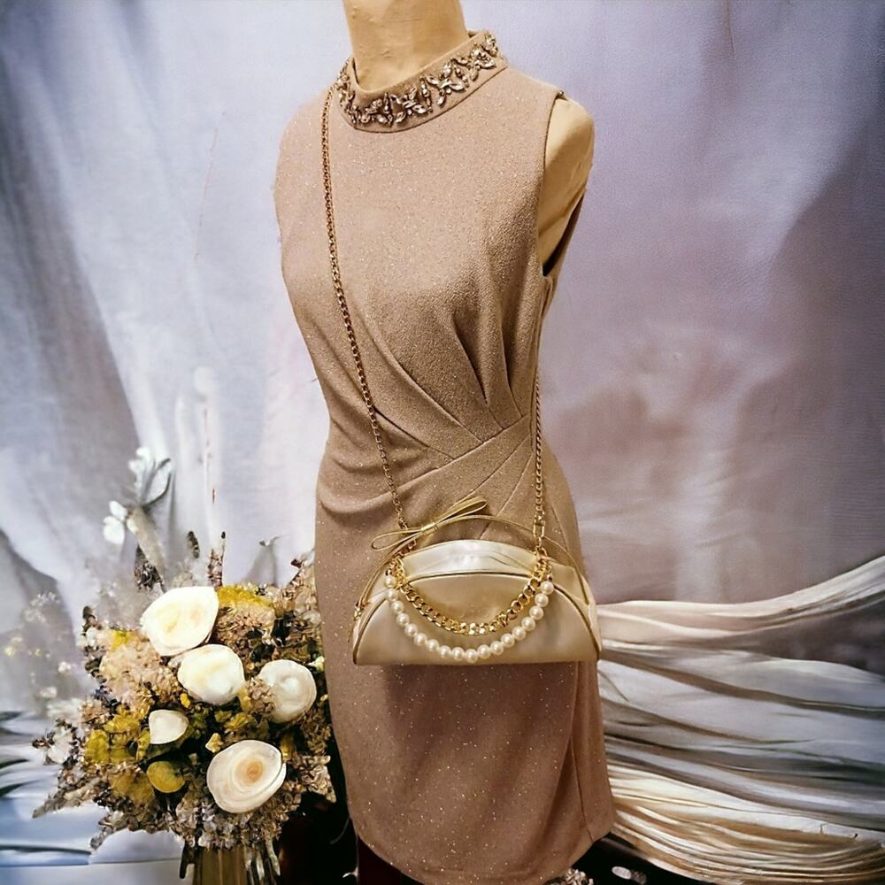 Dior Crossbody Bag WHITE CRESENT Bag PEARLS STRAND converted CD Cosmetic Wedding - Picture 3 of 16